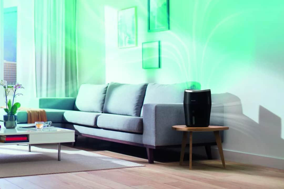 Jaka woda do nawilżacza? Wybierz mądrze i chroń zdrowie!